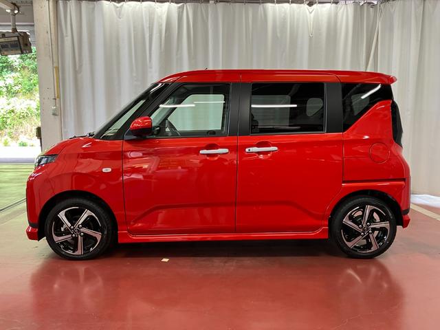 ムーヴＲＳ届出済未使用車　元展示車　ターボ　スマートキー　ＬＥＤヘッドランプ　車線逸脱警報　禁煙車　オートマチックハイビーム　アイドリングストップ　両側電動スライドドア　アダプティブクルーズコントロール（長崎県）の中古車