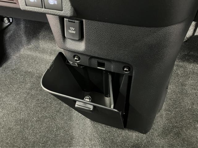 ムーヴキャンバスストライプスＧ届出済未使用車　元展示車　衝突被害軽減システム　禁煙　スマートキー　プッシュスタート　両側電動スライドドア　シートヒーター　ＬＥＤヘッドランプ　オートライト　車線逸脱警報　ベンチシート（長崎県）の中古車