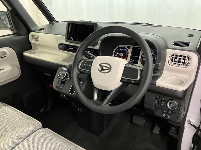 ムーヴキャンバスストライプスＧ届出済未使用車　元展示車　衝突被害軽減システム　禁煙　スマートキー　プッシュスタート　両側電動スライドドア　シートヒーター　ＬＥＤヘッドランプ　電動パーキングブレーキ　車線逸脱警報　ベンチシート（長崎県）の中古車