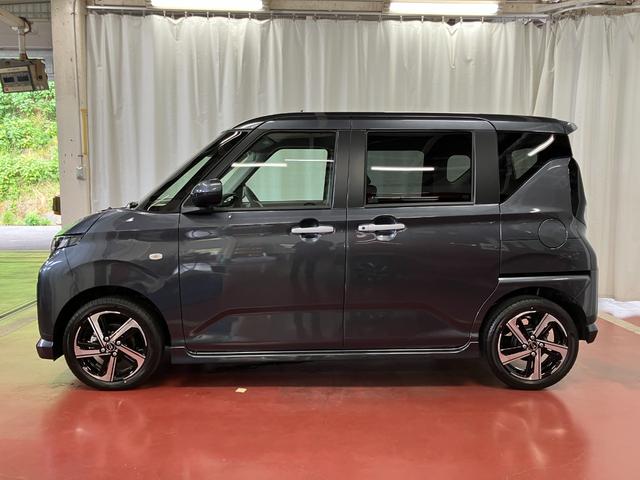 ムーヴＲＳ届出済未使用車　元展示車　ターボ　スマートキー　ＬＥＤヘッドランプ　車線逸脱警報　禁煙車　オートマチックハイビーム　アイドリングストップ　両側電動スライドドア　アダプティブクルーズコントロール（長崎県）の中古車
