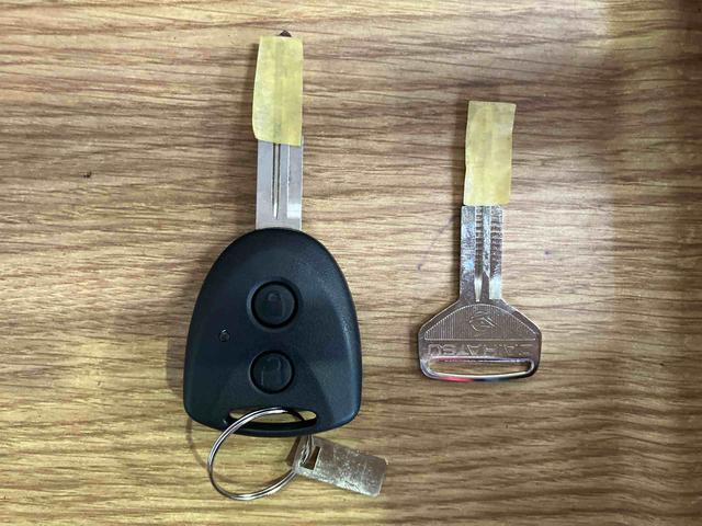 ミライースL SAIIIBluetooth 車線逸脱警報装置 1オーナー キーレスキー 横滑り防止 Wエアバッグ オートハイビーム 衝突安全ボディー オートライト 整備記録簿 アンチロックブレーキ アイドリングストップ(長崎県)の中古車