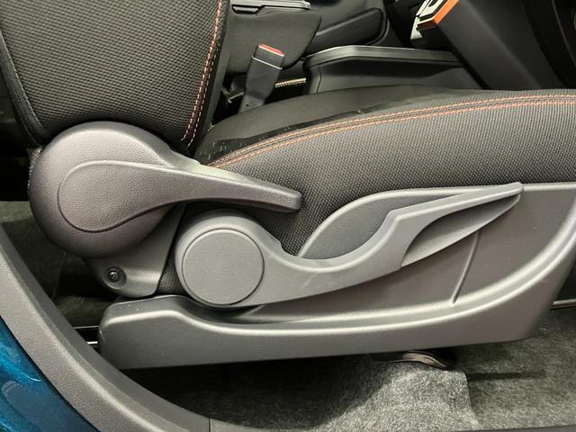 タフトＧ展示車　届出済未使用車　９インチディスプレイオーディオ　バックカメラ　ブルートゥース　禁煙　フルセグ　アイドリングストップ　レーンキープアシスト　キーフリー　ＬＥＤヘッドライト　フルセグＴＶ（長崎県）の中古車