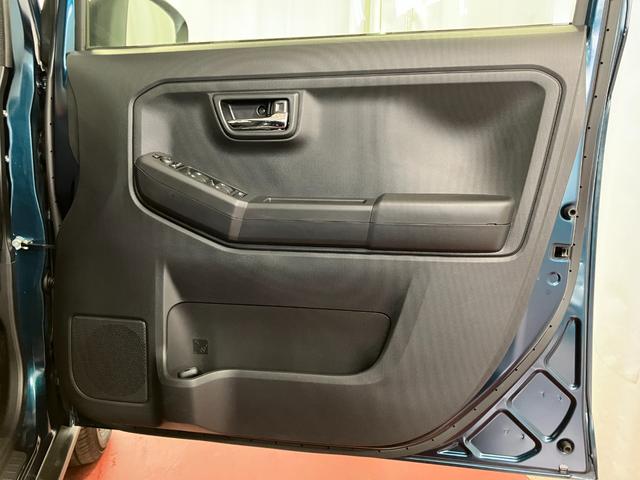 タフトＧ展示車　届出済未使用車　９インチディスプレイオーディオ　バックカメラ　ブルートゥース　禁煙　フルセグ　アイドリングストップ　レーンキープアシスト　キーフリー　ＬＥＤヘッドライト　フルセグＴＶ（長崎県）の中古車