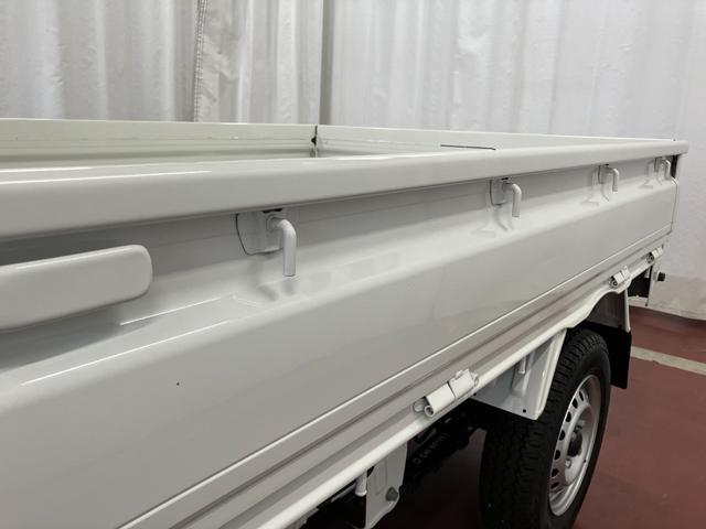 ハイゼットトラックスタンダード　農用スペシャル１オーナー　４ＷＤ　マニュアル車　衝突被害軽減システム　横滑り防止装置　パワステ　エアコン　レーンキープアシスト　アイドリングストップ　エアバッグ　オートマチックハイビーム　オートライト（長崎県）の中古車