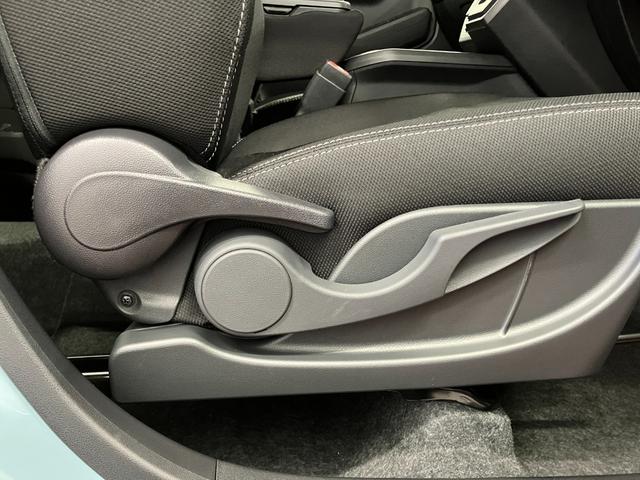 タフトＧ　ダーククロムベンチャー元展示車　届出済未使用車　９インチディスプレイオーディオ　バックカメラ　ブルートゥース　禁煙　フルセグＴＶ　アダプティブクルーズコントロール　レーンキープアシスト　スマートキー　ＬＥＤヘッドライト（長崎県）の中古車