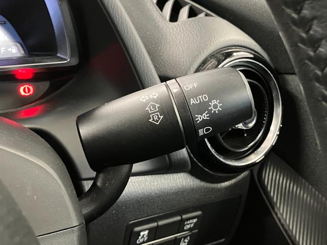 デミオ１３Ｓツーリング下取車　純正ナビ　バックカメラ　シートヒーター　ブルートゥース　ＤＶＤ　フルセグＴＶ　衝突被害軽減システム　横滑り防止装置　レーンキープアシスト　スマートキー　プッシュスタート　ＬＥＤヘッドランプ（長崎県）の中古車