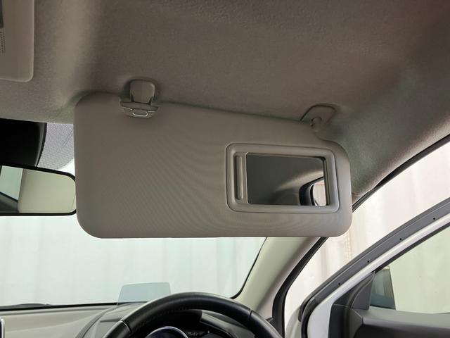 デミオ１３Ｓツーリング下取車　純正ナビ　バックカメラ　シートヒーター　ブルートゥース　ＤＶＤ　フルセグＴＶ　衝突被害軽減システム　横滑り防止装置　レーンキープアシスト　スマートキー　プッシュスタート　ＬＥＤヘッドランプ（長崎県）の中古車