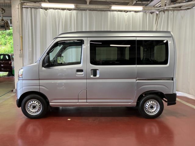 ハイゼットカーゴＤＸ下取車　マニュアル車　衝突被害軽減システム　オートマチックハイビーム　ＬＥＤフォグランプ　ラジオ　オートライト　アイドリングストップ　運転席助手席エアバッグ　アンチロックブレーキ　レーンキープアシスト（長崎県）の中古車