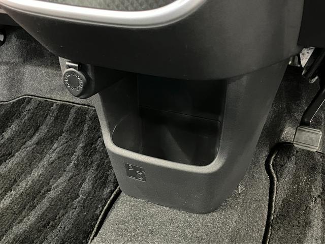 ムーヴカスタム XリミテッドII SAIII下取車 ターボ ナビ パノラマモニター 前後ドラレコ Bluetooth シートヒーター 衝突被害軽減システム 横滑り防止機能 盗難防止システム DVD スマートキー 衝突安全ボディ オートライト(長崎県)の中古車