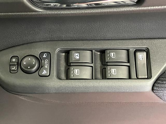 ムーヴＧ届出済未使用車　元展示車　禁煙車　オートマチックハイビーム　ＬＥＤヘッドランプ　電動格納ミラー　アイドリングストップ　レーンアシスト　オートライト　片側電動両側スライドドア　衝突被害軽減システム（長崎県）の中古車