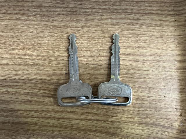 ハイゼットトラックジャンボスタンダード届出済未使用車 元展示車 2WD マニュアル車 1オーナー 衝突被害軽減システム エアコン ラジオ レーンキープアシスト アイドリングストップ エアバッグ 禁煙 オートマチックハイビーム オートライト(長崎県)の中古車