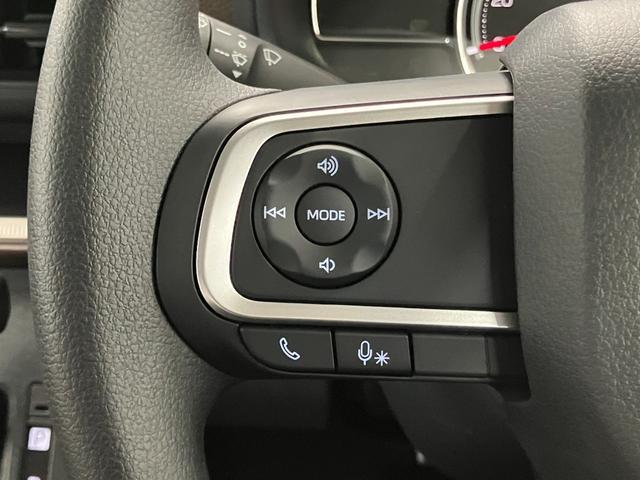 ムーヴＸ届出済未使用車　元展示車　禁煙　９インチディスプレイオーディオ　ＬＥＤヘッドランプ　ベンチシート　オートマチックハイビーム　片側電動両側スライドドア　バックカメラ　ＴＶ　ＵＳＢ入力端子　電動格納ミラー（長崎県）の中古車