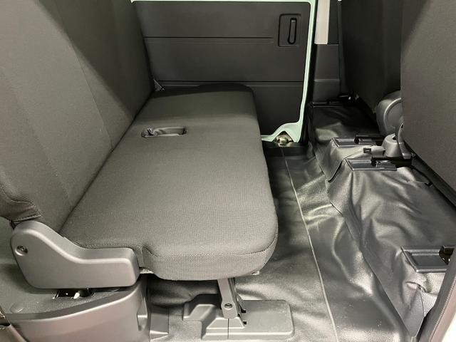 ハイゼットカーゴDX届出済未使用車 元展示車 1オーナー 衝突被害軽減システム オートマチックハイビーム 禁煙車 オートライト アイドリングストップ ラジオ 運転席エアバッグ 助手席エアバッグ ABS 両側スライドドア(長崎県)の中古車