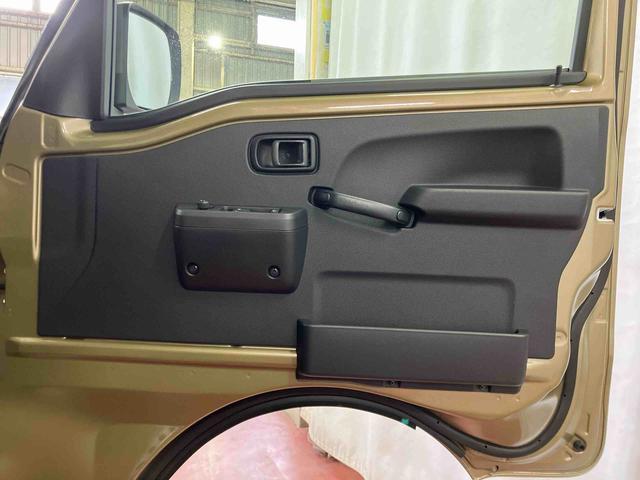 ハイゼットトラックジャンボエクストラ元展示車 2WD CVT車 オートマチックハイビーム 両席エアバッグ スマ−トキー 横滑り防止機能 オートライト アイドリングストップ ABS 禁煙 1オーナー 衝突被害軽減システム 電動格納式ミラー(長崎県)の中古車