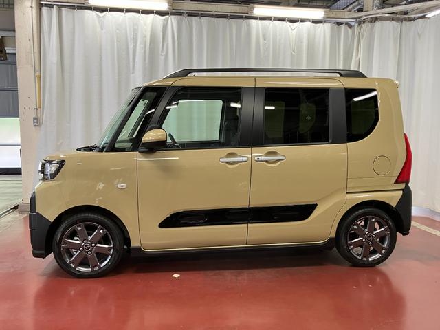タントファンクロスターボリミテッド届出済未使用車 元展示車 1オーナー 禁煙車 ETC アダプティブクルーズコントロール 両側電動スライドドア スマートキー LEDヘッドランプ シートヒーター 衝突被害軽減システム 車線逸脱警報(長崎県)の中古車