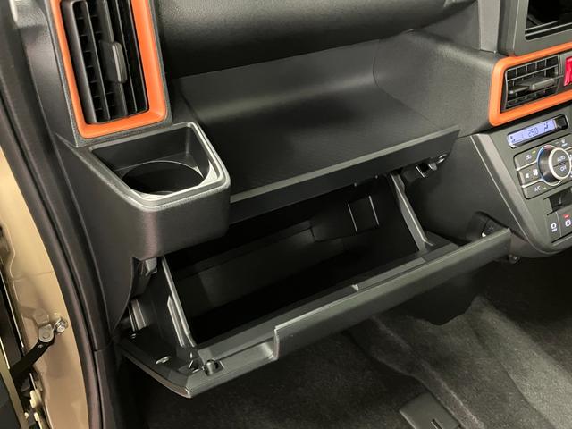 タントファンクロスターボリミテッド届出済未使用車 元展示車 1オーナー 禁煙車 ETC アダプティブクルーズコントロール 両側電動スライドドア スマートキー LEDヘッドランプ シートヒーター 衝突被害軽減システム 車線逸脱警報(長崎県)の中古車