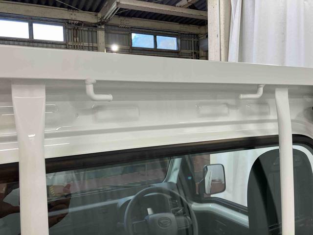 ハイゼットトラックスタンダード 農用スペシャル届出済使用車 展示車 4WD CVT 1オーナー 禁煙車 ラジオ パワーステアリング 運転席助手席エアバック オートライト 衝突被害軽減システム オートハイビーム アイドリングストップ(長崎県)の中古車