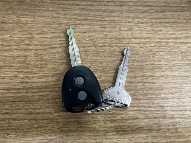 ミライースL SA下取車 衝突被害軽減システム 横滑り防止装置 盗難防止装置 CDオーディオ 運転席エアバッグ 助手席エアバッグ キーレスエントリー マニュアルエアコン アイドリングストップ アクセサリーソケット(長崎県)の中古車