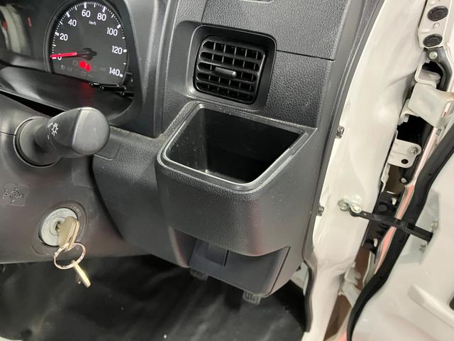 ハイゼットトラックスタンダードマニュアル車 2WD AM/FMラジオ アイドリングストップ 運転席エアバック 助手席エアバック 横滑り防止 エアコン パワステ 記録簿付き アンチロックブレーキ オートライト(長崎県)の中古車