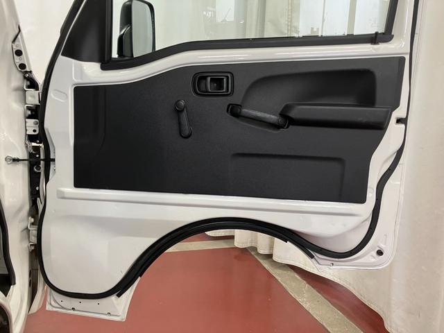 ハイゼットトラックスタンダードマニュアル車 2WD AM/FMラジオ アイドリングストップ 運転席エアバック 助手席エアバック 横滑り防止 エアコン パワステ 記録簿付き アンチロックブレーキ オートライト(長崎県)の中古車