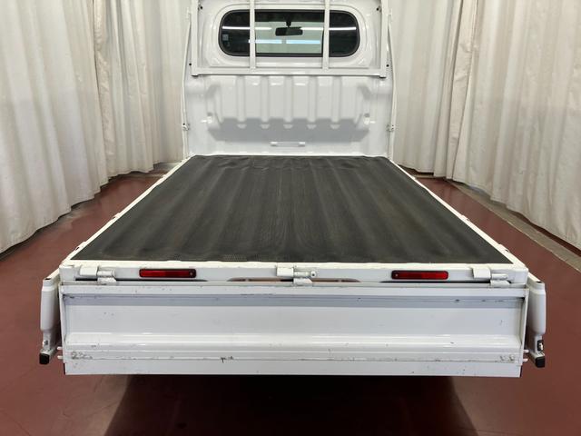 ハイゼットトラックスタンダードマニュアル車 2WD AM/FMラジオ アイドリングストップ 運転席エアバック 助手席エアバック 横滑り防止 エアコン パワステ 記録簿付き アンチロックブレーキ オートライト(長崎県)の中古車
