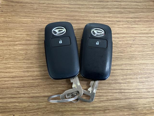 タフトG クロムベンチャー下取車 バックモニター ナビ スマートキー アイドリングストップ 電動格納ドアミラー オートマチックハイビーム 衝突安全ボディ LEDヘッドランプ キーフリー ガラスルーフ イモビライザー(長崎県)の中古車