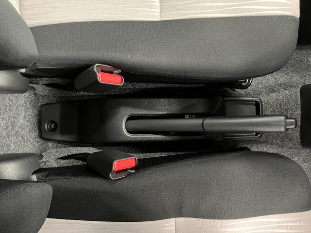 ミライースL SAIII元展示車 車線逸脱警報 衝突被害軽減システム アイドリンストップ 1オーナー キーレスキー 横滑防止装置 オートマチックハイビーム 運転席エアバッグ 助手席エアバッグ オートライト ABS 記録簿(長崎県)の中古車