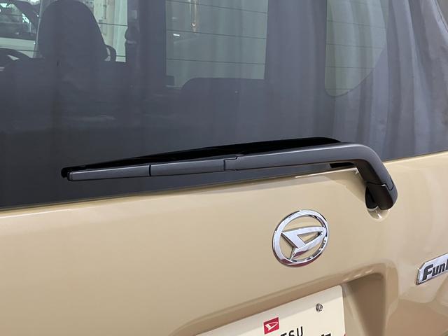タントファンクロスリミテッド元展示車 届出済未使用車 1オーナ 禁煙車 衝突被害軽減システム 車線逸脱警報 衝突安全ボディ ETC アダプティブクルーズコントロール 両側電動スライドドア シートヒーター オートブレーキホールド(長崎県)の中古車
