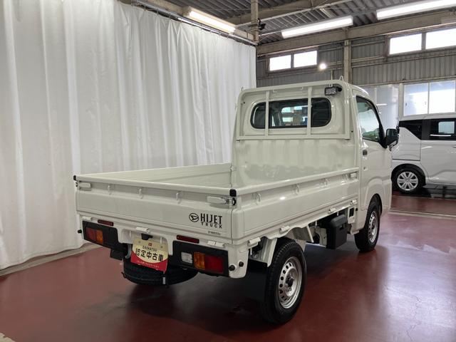 ハイゼットトラックスタンダード　農用スペシャル届出済未使用車　元展示車　１オーナー　ラジオ　４ＷＤ　マニュアル車　Ｗエアバック　禁煙　パワステ　オートライト　衝突被害軽減システム　記録簿　アイドリングストップ　横滑り防止装置　アンチロックブレーキ（長崎県）の中古車