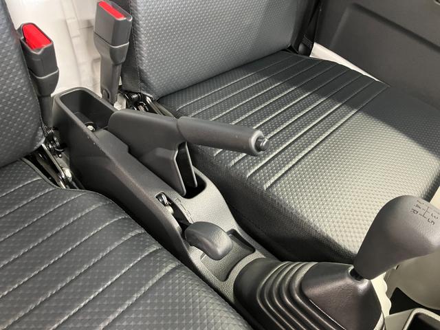 ハイゼットトラックスタンダード　農用スペシャル届出済未使用車　元展示車　１オーナー　ラジオ　４ＷＤ　マニュアル車　Ｗエアバック　禁煙　パワステ　オートライト　衝突被害軽減システム　記録簿　アイドリングストップ　横滑り防止装置　アンチロックブレーキ（長崎県）の中古車