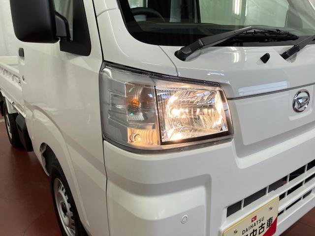 ハイゼットトラックスタンダード　農用スペシャル届出済未使用車　元展示車　１オーナー　ラジオ　４ＷＤ　マニュアル車　Ｗエアバック　禁煙　パワステ　オートライト　衝突被害軽減システム　記録簿　アイドリングストップ　横滑り防止装置　アンチロックブレーキ（長崎県）の中古車