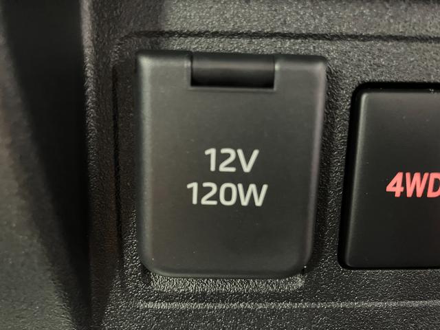ハイゼットトラックスタンダード 農用スペシャル届出済未使用車 元展示車 4WD マニュアル車 記録簿 1オーナー Wエアバッグ 禁煙車 車線逸脱警報 パワステ オートライト 衝突被害軽減システム オートハイビーム アイドリングストップ ABS(長崎県)の中古車