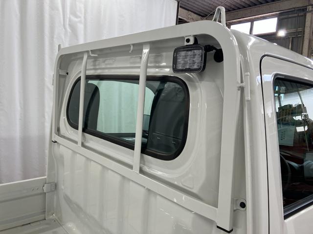 ハイゼットトラックスタンダード 農用スペシャル届出済未使用車 元展示車 4WD マニュアル車 記録簿 1オーナー Wエアバッグ 禁煙車 車線逸脱警報 パワステ オートライト 衝突被害軽減システム オートハイビーム アイドリングストップ ABS(長崎県)の中古車