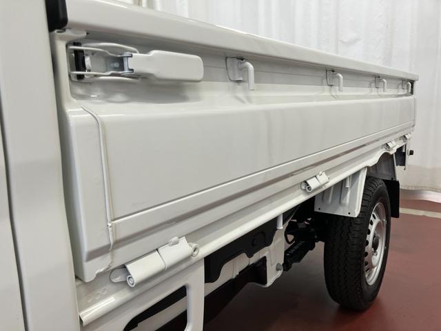 ハイゼットトラックスタンダード 農用スペシャル届出済未使用車 元展示車 4WD マニュアル車 記録簿 1オーナー Wエアバッグ 禁煙車 車線逸脱警報 パワステ オートライト 衝突被害軽減システム オートハイビーム アイドリングストップ ABS(長崎県)の中古車