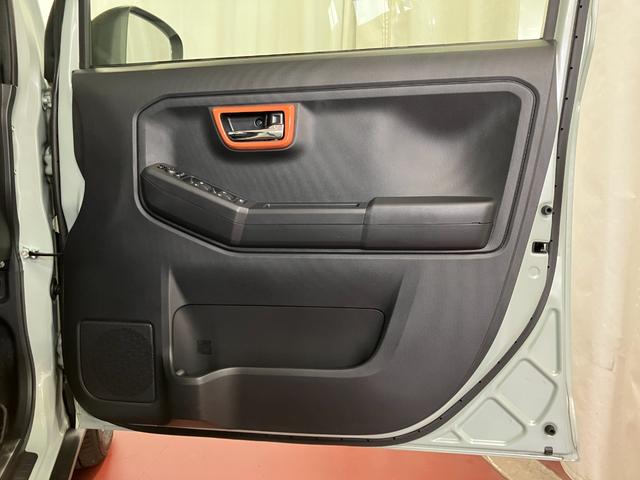タフトＧ下取車　ナビ　バックカメラ　前後ドラレコ　シートヒーター　ＬＥＤヘッドランプ　スマートキー　衝突被害軽減システム　ＴＶ　電動格納ミラー　ＤＶＤ　衝突安全ボディ　オートマチックハイビーム（長崎県）の中古車