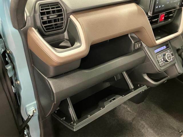 ムーヴＸ届出済未使用車　元展示車　９インチディスプレイオーディオ　片側電動両側スライドドア　ＬＥＤヘッドランプ　衝突安全ボディ　電格ミラー　スマートキー　衝突被害軽減システム　アイドリングストップ（長崎県）の中古車