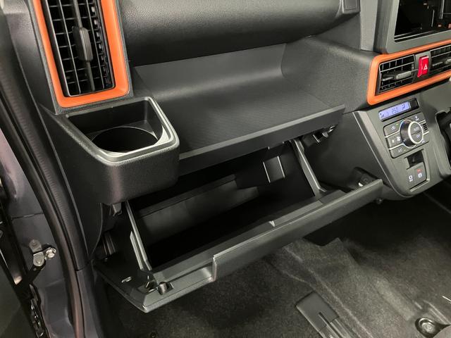 タントファンクロスリミテッド届出済未使用車　元展示車　１オーナー　禁煙車　ＥＴＣ　アダプティブクルーズコントロール　両側電動スライドドア　シートヒーター　スマートキー　ＬＥＤヘッドランプ　衝突被害軽減システム　車線逸脱警報（長崎県）の中古車
