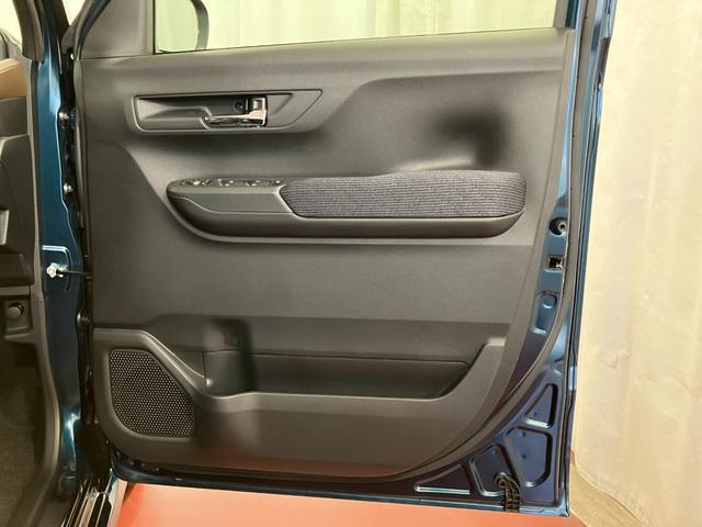 ムーヴＧ届出済未使用車　元展示車　１オーナー　衝突被害軽減システム　衝突安全ボディ　盗難防止システム　　車線逸脱警報　スマートキー　ＬＥＤヘッドランプ　禁煙　オートライト　片側電動両側スライドドア（長崎県）の中古車
