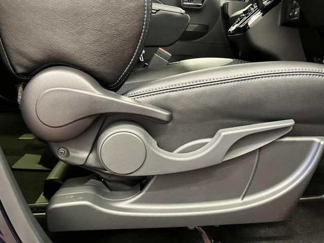 タントカスタムＸリミテッド届出済未使用車　元展示車　ＥＴＣ　アダプティブクルーズコントロール　衝突被害軽減システム　禁煙車　両側電動スライドドア　シートヒーター　ＬＥＤヘッドランプ　オートライト　オートマチックハイビーム（長崎県）の中古車
