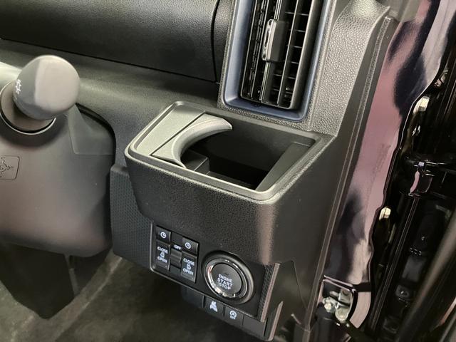 タントカスタムＸリミテッド届出済未使用車　元展示車　ＥＴＣ　アダプティブクルーズコントロール　衝突被害軽減システム　禁煙車　両側電動スライドドア　シートヒーター　ＬＥＤヘッドランプ　オートライト　オートマチックハイビーム（長崎県）の中古車
