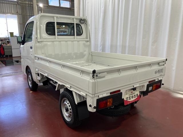 ハイゼットトラックスタンダード　農用スペシャル元展示車　４ＷＤ　マニュアル車　ワンオーナー　Ｗエアバッグ　禁煙車　ラジオ　車線逸脱警報　パワステ　オートライト　衝突被害軽減システム　オートハイビーム　アイドリングストップ　ＡＢＳ　記録簿（長崎県）の中古車