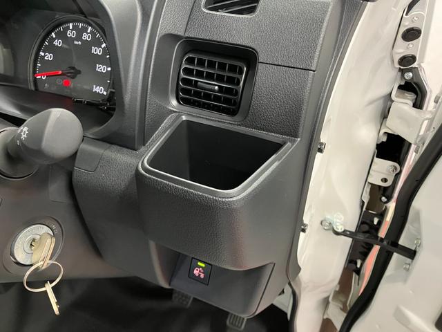 ハイゼットトラックスタンダード　農用スペシャル元展示車　４ＷＤ　マニュアル車　ワンオーナー　Ｗエアバッグ　禁煙車　ラジオ　車線逸脱警報　パワステ　オートライト　衝突被害軽減システム　オートハイビーム　アイドリングストップ　ＡＢＳ　記録簿（長崎県）の中古車