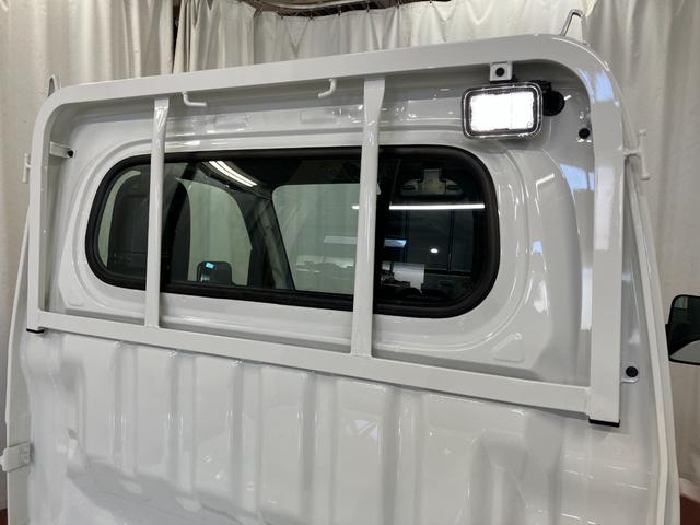ハイゼットトラックスタンダード　農用スペシャル元展示車　４ＷＤ　マニュアル車　ワンオーナー　Ｗエアバッグ　禁煙車　ラジオ　車線逸脱警報　パワステ　オートライト　衝突被害軽減システム　オートハイビーム　アイドリングストップ　ＡＢＳ　記録簿（長崎県）の中古車