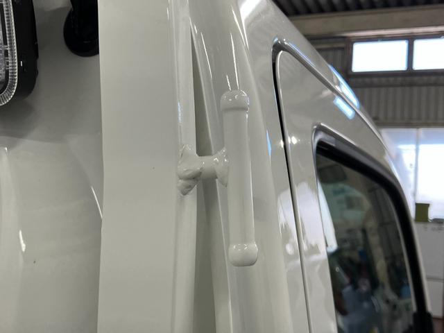 ハイゼットトラックスタンダード　農用スペシャル元展示車　４ＷＤ　マニュアル車　ワンオーナー　Ｗエアバッグ　禁煙車　ラジオ　車線逸脱警報　パワステ　オートライト　衝突被害軽減システム　オートハイビーム　アイドリングストップ　ＡＢＳ　記録簿（長崎県）の中古車