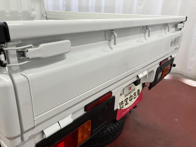 ハイゼットトラックスタンダード　農用スペシャル元展示車　４ＷＤ　マニュアル車　ワンオーナー　Ｗエアバッグ　禁煙車　ラジオ　車線逸脱警報　パワステ　オートライト　衝突被害軽減システム　オートハイビーム　アイドリングストップ　ＡＢＳ　記録簿（長崎県）の中古車
