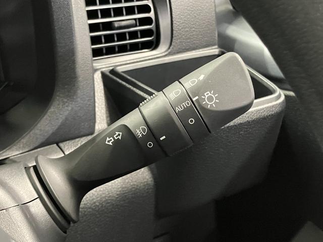 ハイゼットトラックジャンボエクストラ元展示車　届出済未使用車　４ＷＤ　マニュアル車　禁煙車　衝突被害軽減システム　レーンキープアシスト　ＬＥＤヘッドライト　プッシュスタートスイッチ　エアバッグ　オートマチックハイビーム　オートライト（長崎県）の中古車