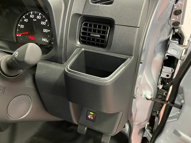 ハイゼットトラックジャンボエクストラ元展示車　届出済未使用車　４ＷＤ　マニュアル車　禁煙車　衝突被害軽減システム　レーンキープアシスト　ＬＥＤヘッドライト　プッシュスタートスイッチ　エアバッグ　オートマチックハイビーム　オートライト（長崎県）の中古車