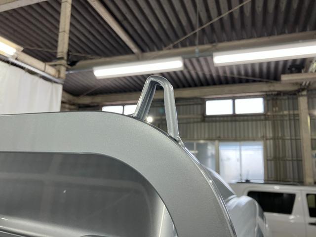 ハイゼットトラックジャンボエクストラ元展示車　届出済未使用車　４ＷＤ　マニュアル車　禁煙車　衝突被害軽減システム　レーンキープアシスト　ＬＥＤヘッドライト　プッシュスタートスイッチ　エアバッグ　オートマチックハイビーム　オートライト（長崎県）の中古車