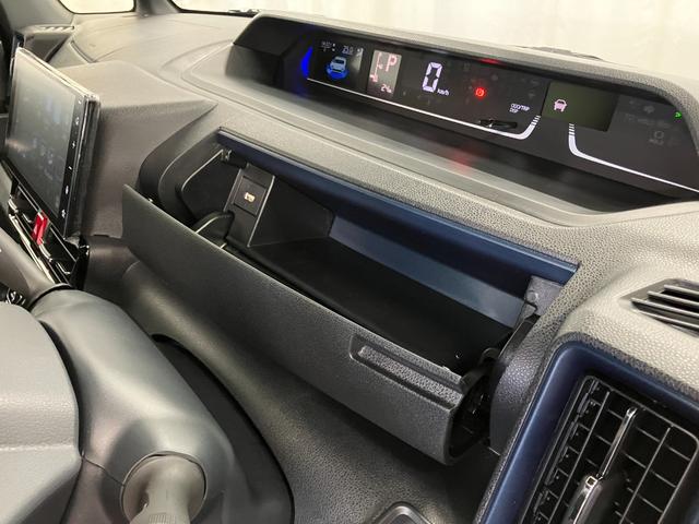 タントカスタムＸリミテッド届出済未使用車　元展示車　禁煙　ディスプレイオーディオ　バックカメラ　ＥＴＣ　アイドリングストップ　衝突被害軽減システム　電格ミラー　両側電動スライドドア　ブルートゥース　車線逸脱警報　シートヒーター（長崎県）の中古車