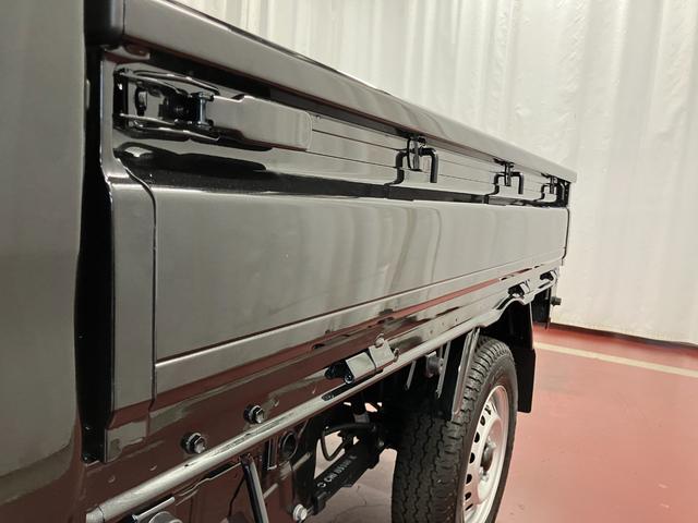 ハイゼットトラックジャンボエクストラ届出済未使用車 元展示車 4WD CVT 1オーナー車 電動格納ミラー 禁煙 横滑防止装置 スマートキー LEDヘッドランプ ハイビームアシスト 運転席エアバッグ 助手席エアバック(長崎県)の中古車